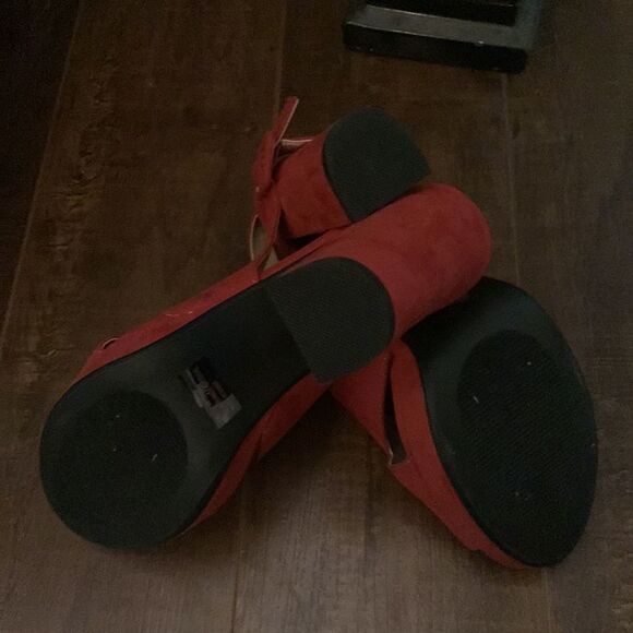 Suede platform heels 8 Wide - Picture 5 of 7